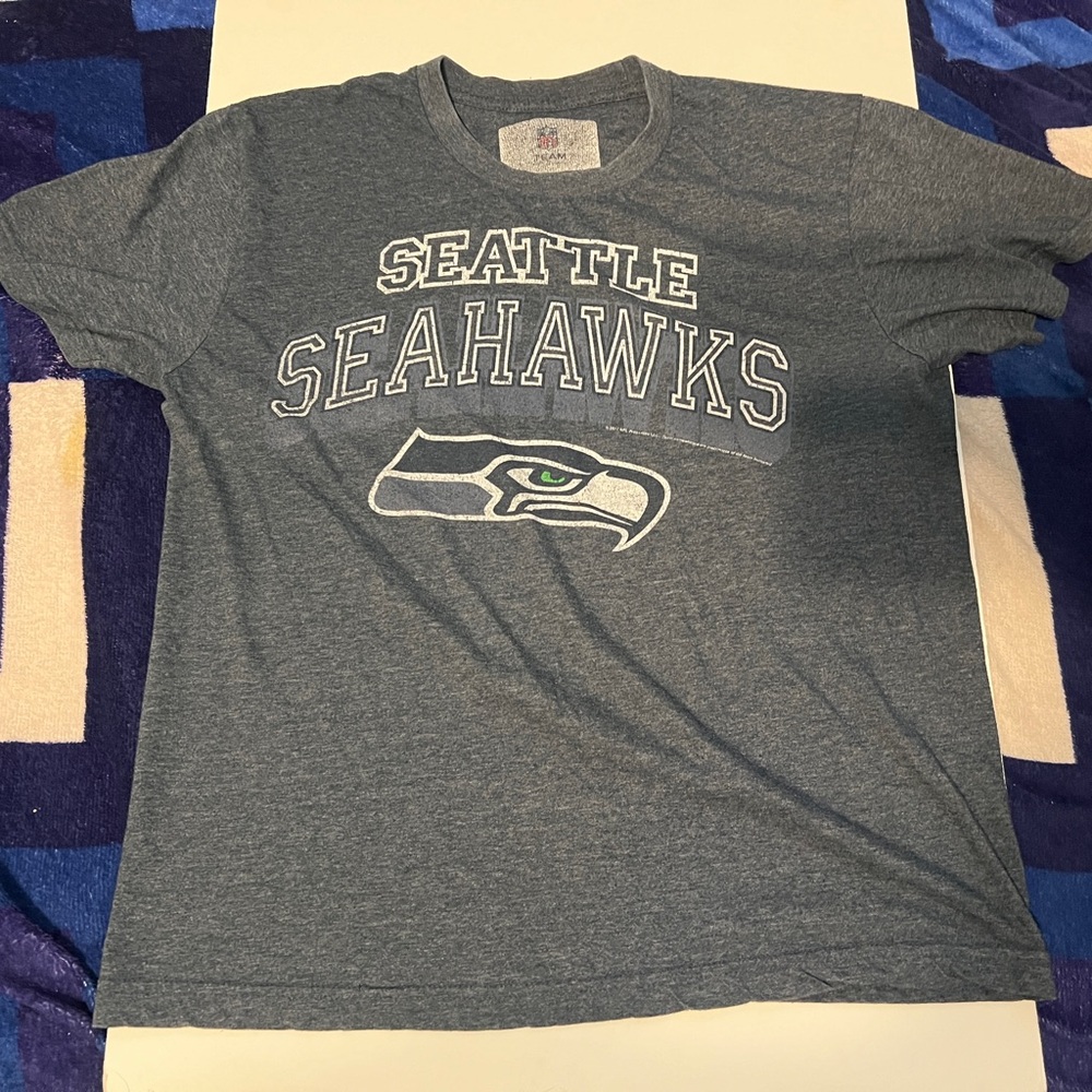 VTG NFL Team Apparel Big Logo Seattle Seahawks T-shirt Gray Mens Medium